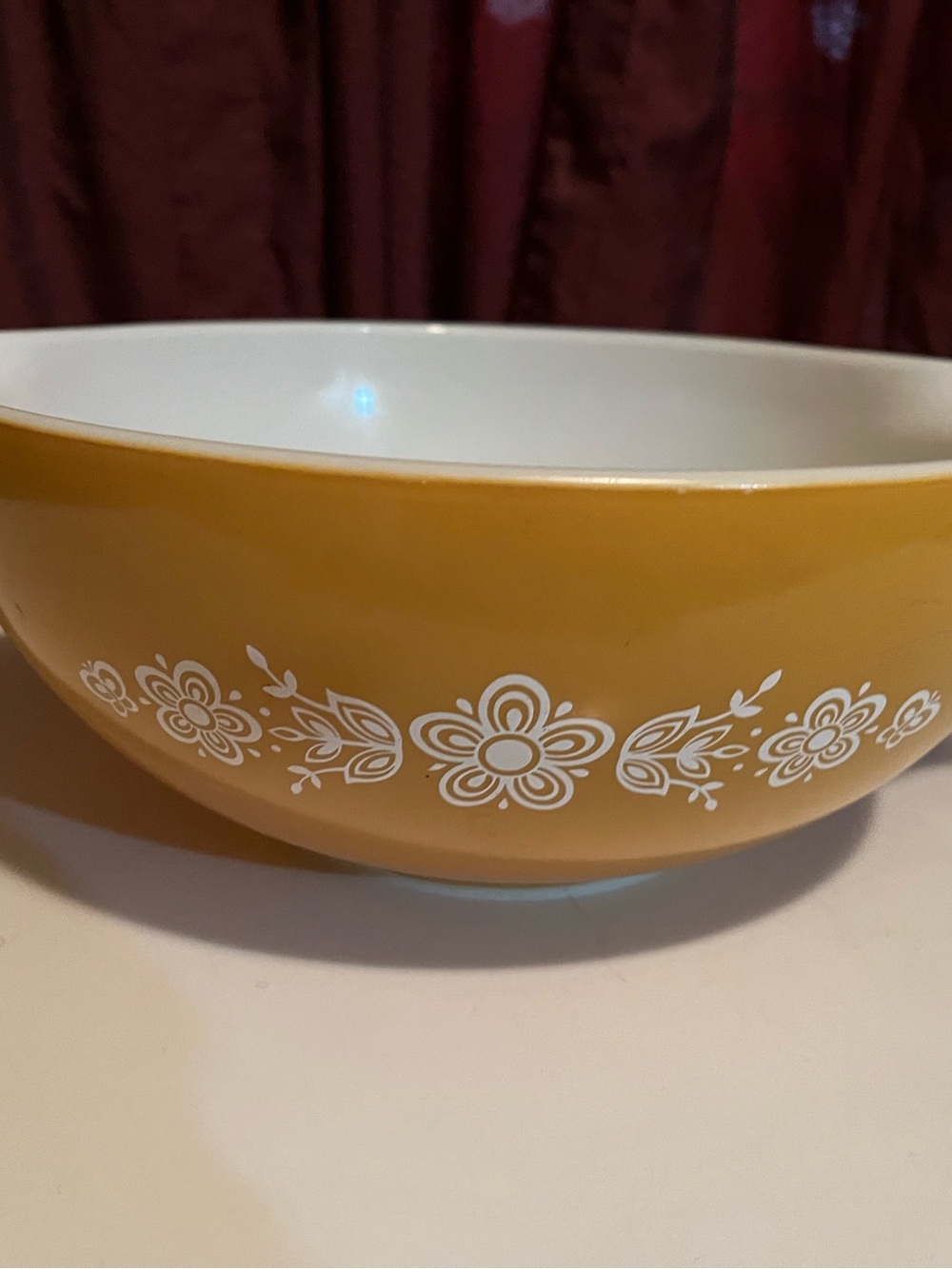 Vintage Pyrex Butterfly Gold Cinderella Mixing Bowl-4qt